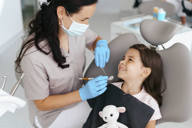 Best Emergency Dental Care for Broken or Chipped Teeth in Brookside Village, TX